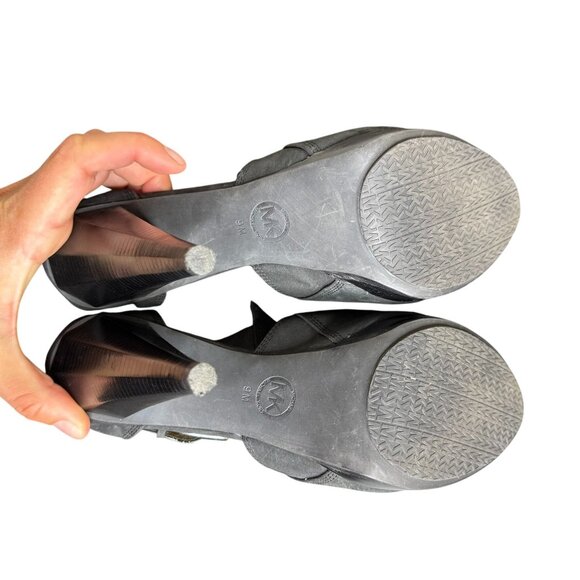 NWOB Michael Kors "Greenwich" Black Leather Peep-Toe Heels, 4.5" Heel, Size 9 - Picture 7 of 11